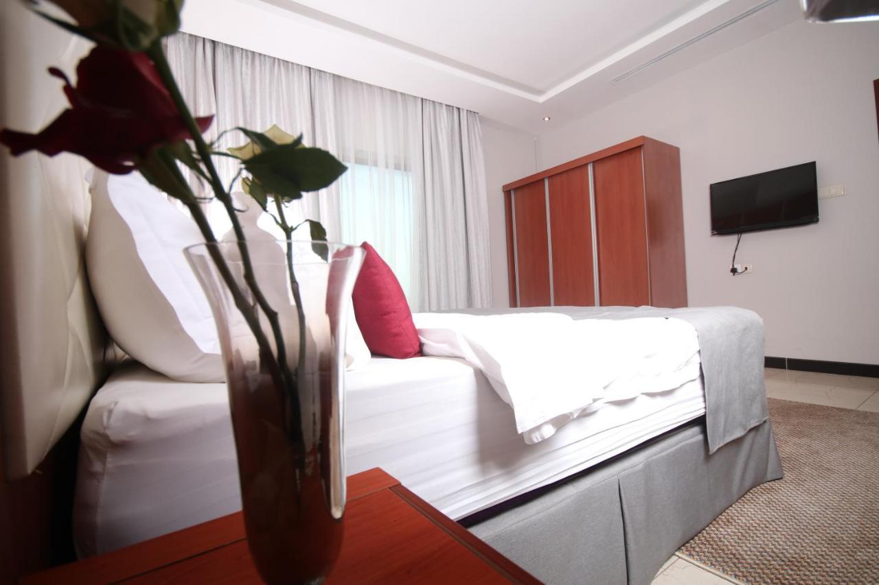 Tobal Al Zahra Hotel Apartments Jeddah Exterior photo