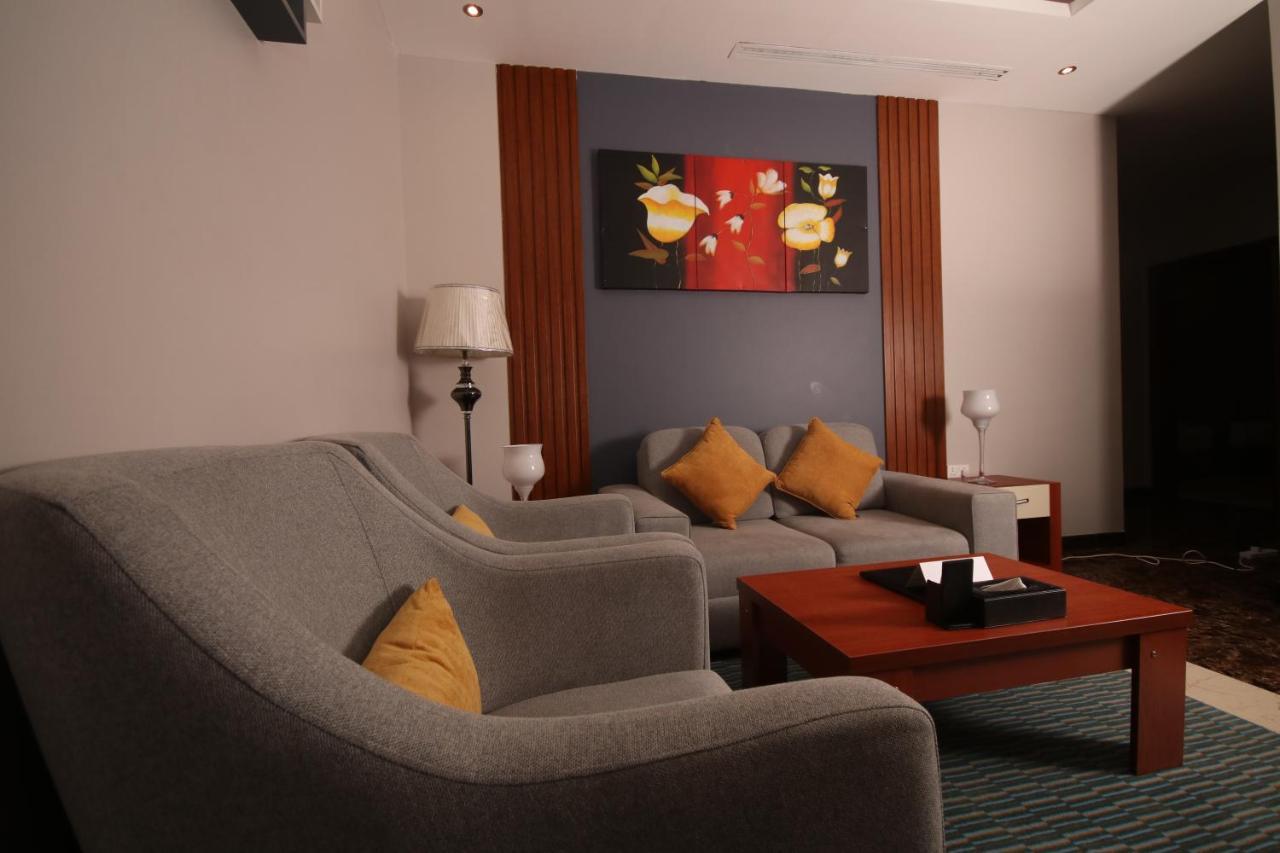Tobal Al Zahra Hotel Apartments Jeddah Exterior photo