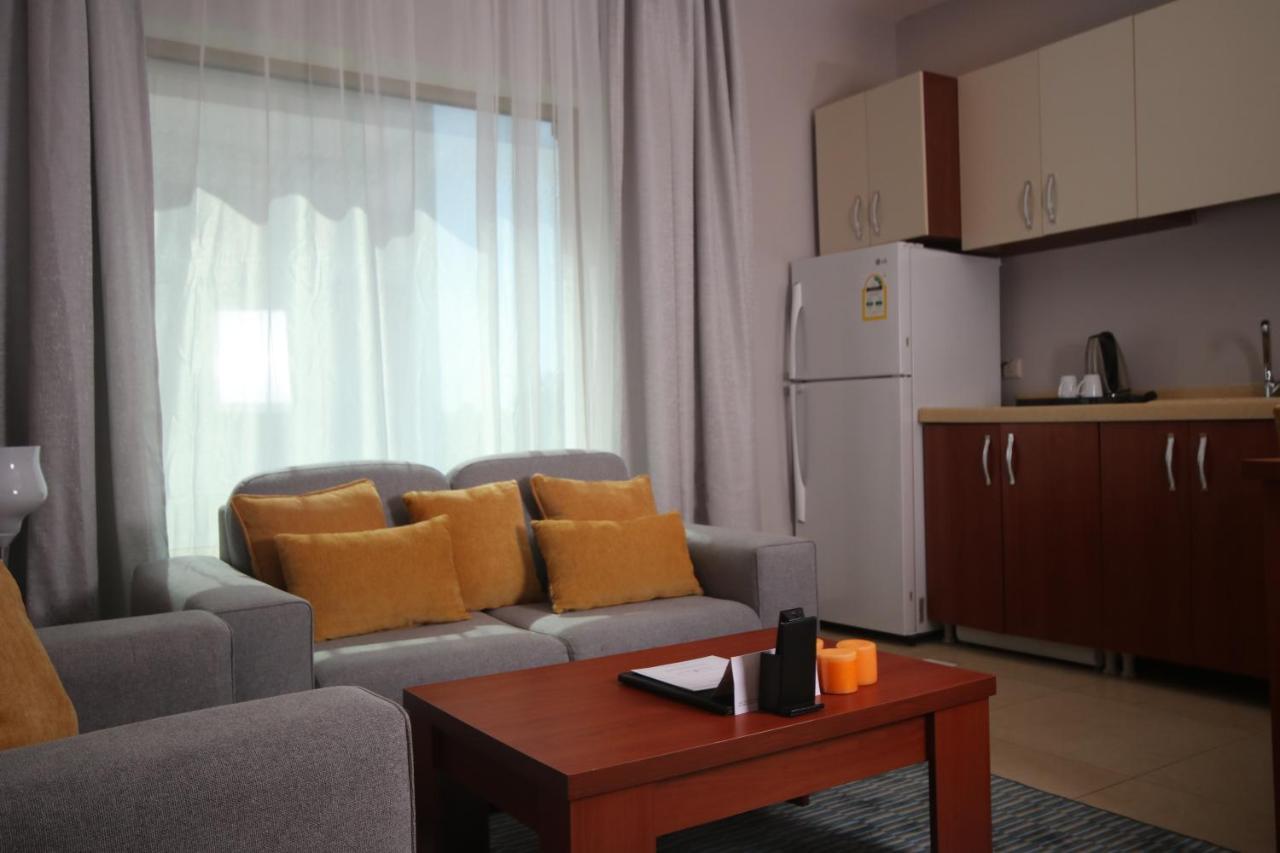 Tobal Al Zahra Hotel Apartments Jeddah Exterior photo